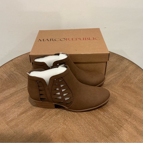 MARCO REPUBLIC Oslo Women's Ankle Boots Almond Toe Chunky Block Stacked Low Heel - Picture 7 of 7